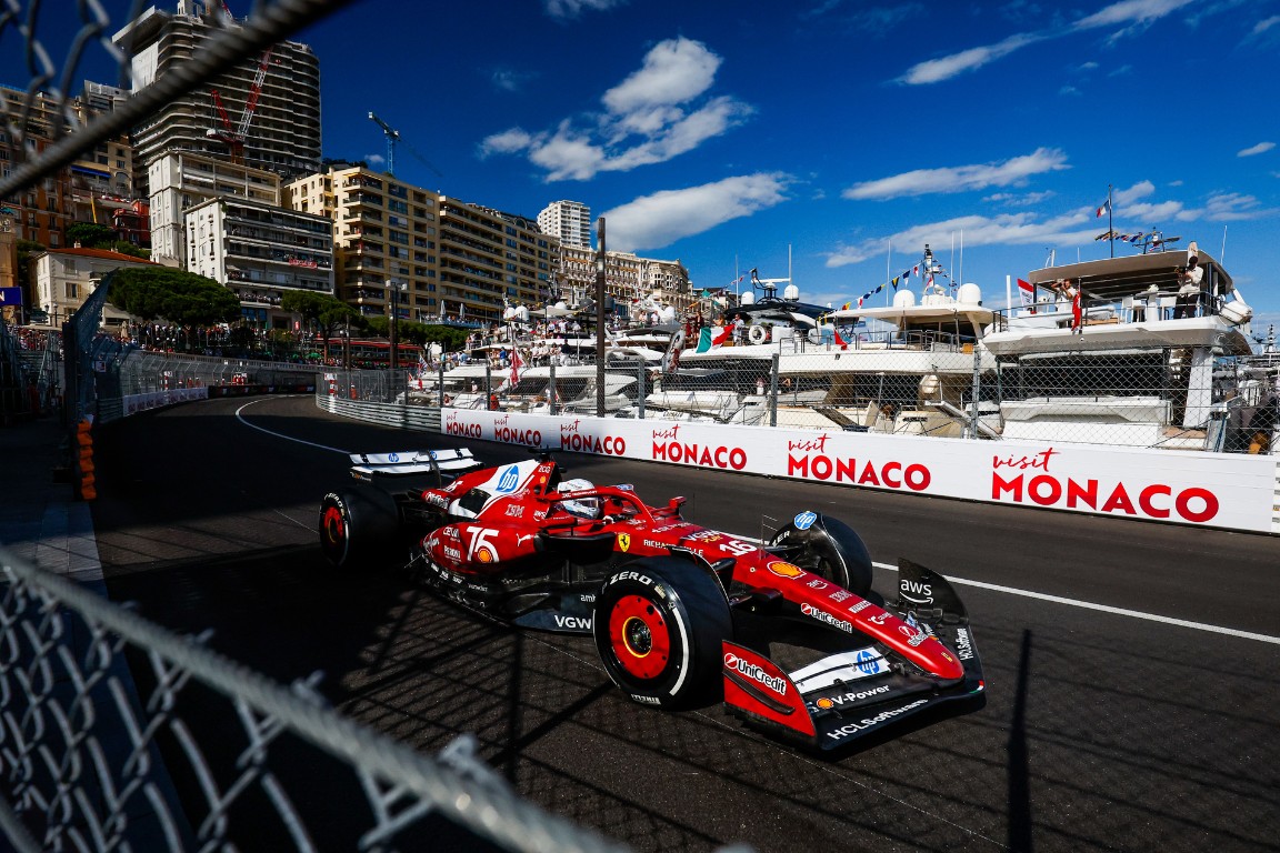 Charles Leclerc ponownie najszybszy. Kto faworytem przed kwalifikacjami F1?
